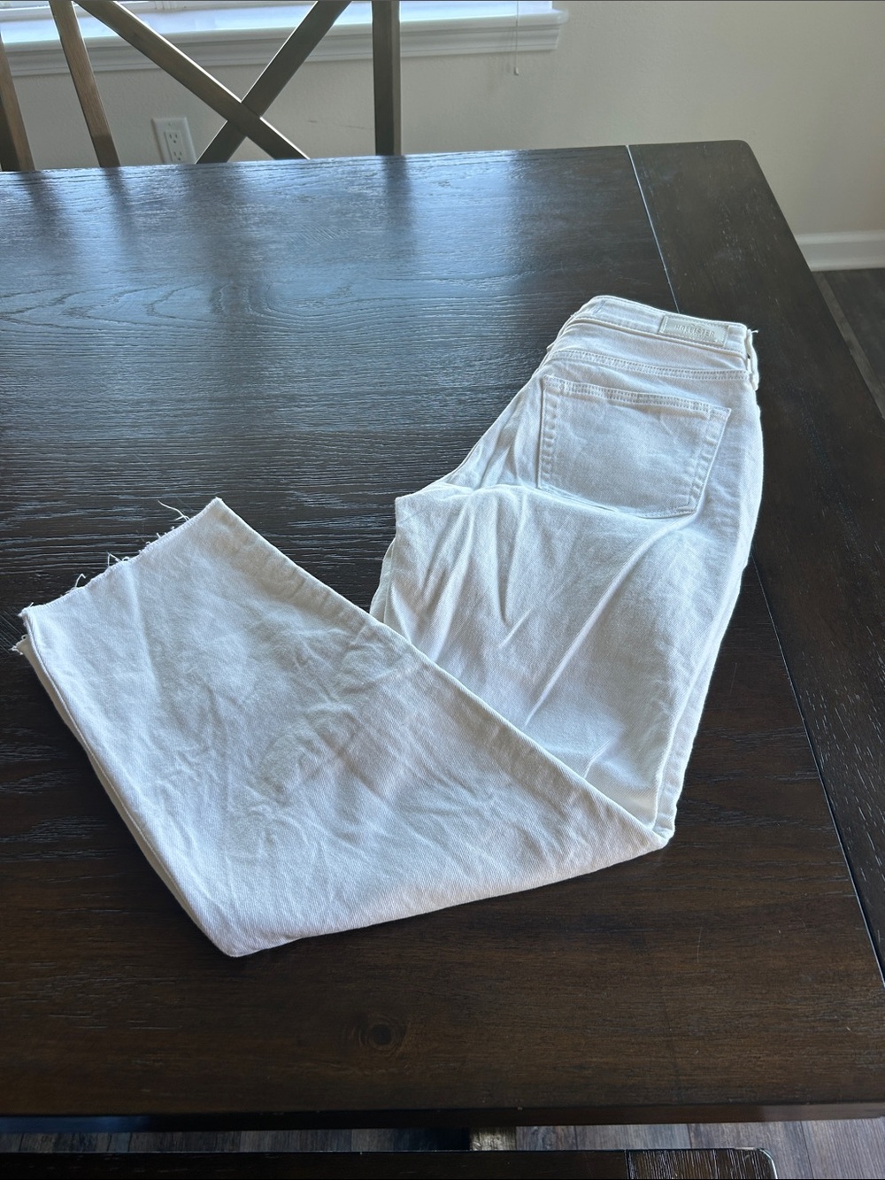 Hollister ultra high rise vintage straight leg jeans size